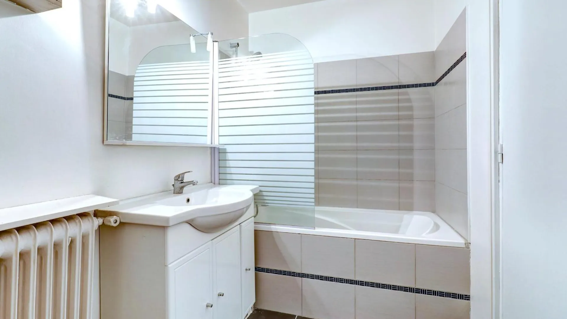Bnbnova - Palais Royal & Louvre - 1Br Paris
